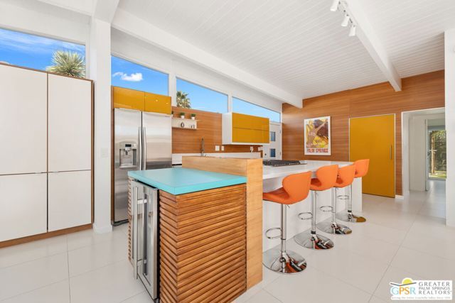 805 E Garden Road, Palm Springs, CA 92262