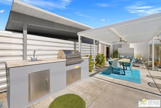 805 E Garden Road, Palm Springs, CA 92262