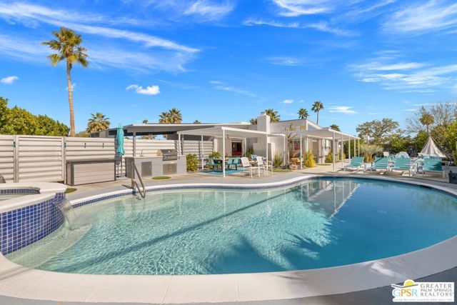 805 E Garden Road, Palm Springs, CA 92262