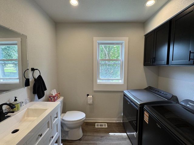 4221 Wood ROAD, Mount Pleasant, WI 53403