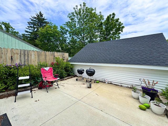 4221 Wood ROAD, Mount Pleasant, WI 53403