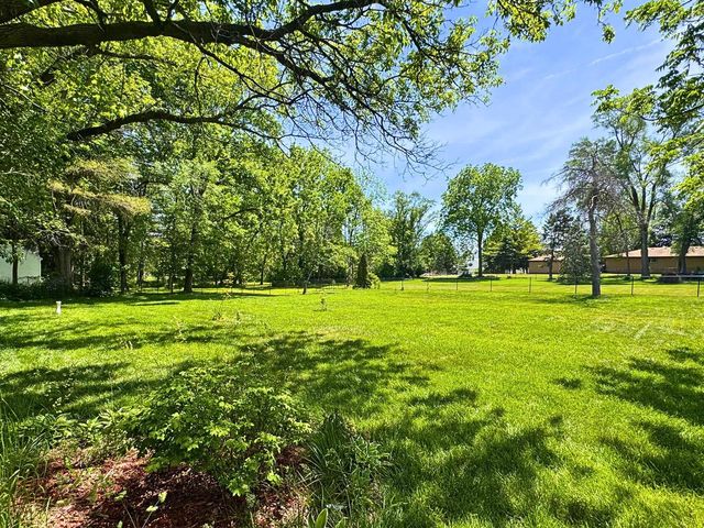 4221 Wood ROAD, Mount Pleasant, WI 53403