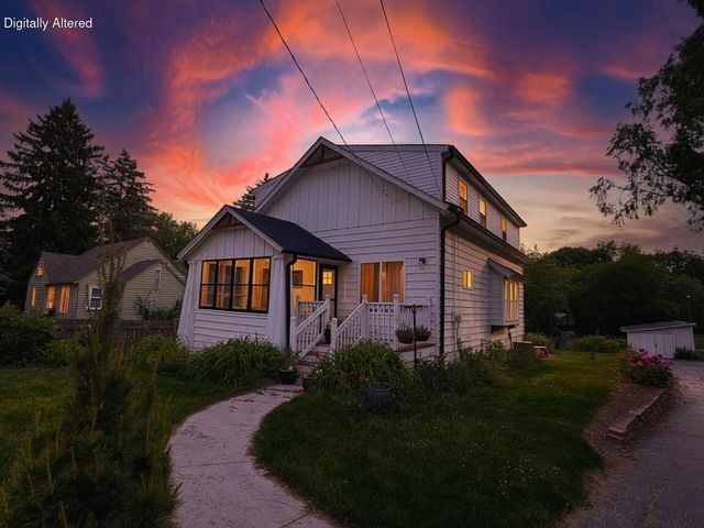 4221 Wood ROAD, Mount Pleasant, WI 53403