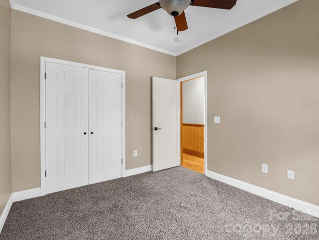 60 Bridge Lane, Tryon, NC 28782