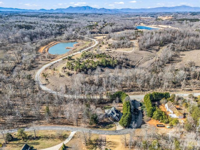 60 Bridge Lane, Tryon, NC 28782