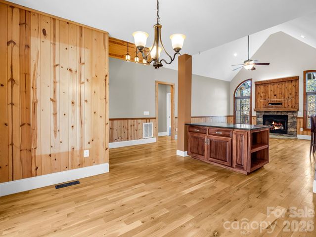 60 Bridge Lane, Tryon, NC 28782