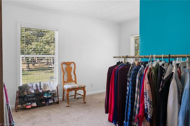 170 Garrett Lane, Thomasville, NC 27360
