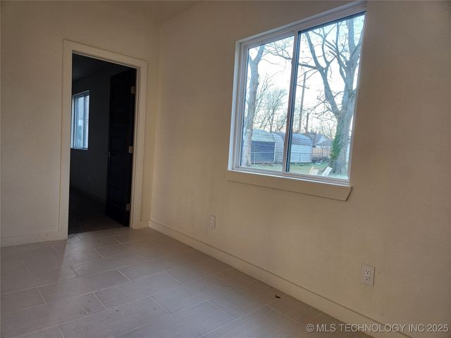 121 S Brown Street, Vinita, OK 74301