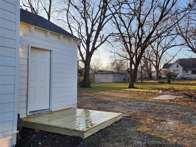 121 S Brown Street, Vinita, OK 74301