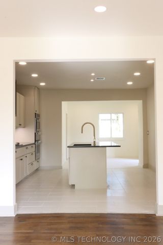 121 S Brown Street, Vinita, OK 74301