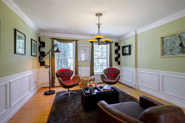 14 Meadow Brook Crossing, Sandown, NH 03873