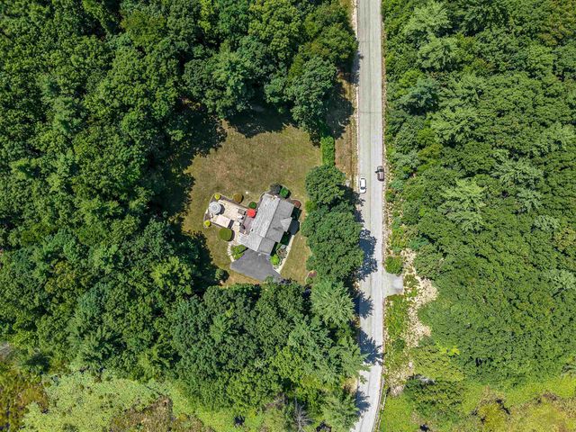 14 Meadow Brook Crossing, Sandown, NH 03873