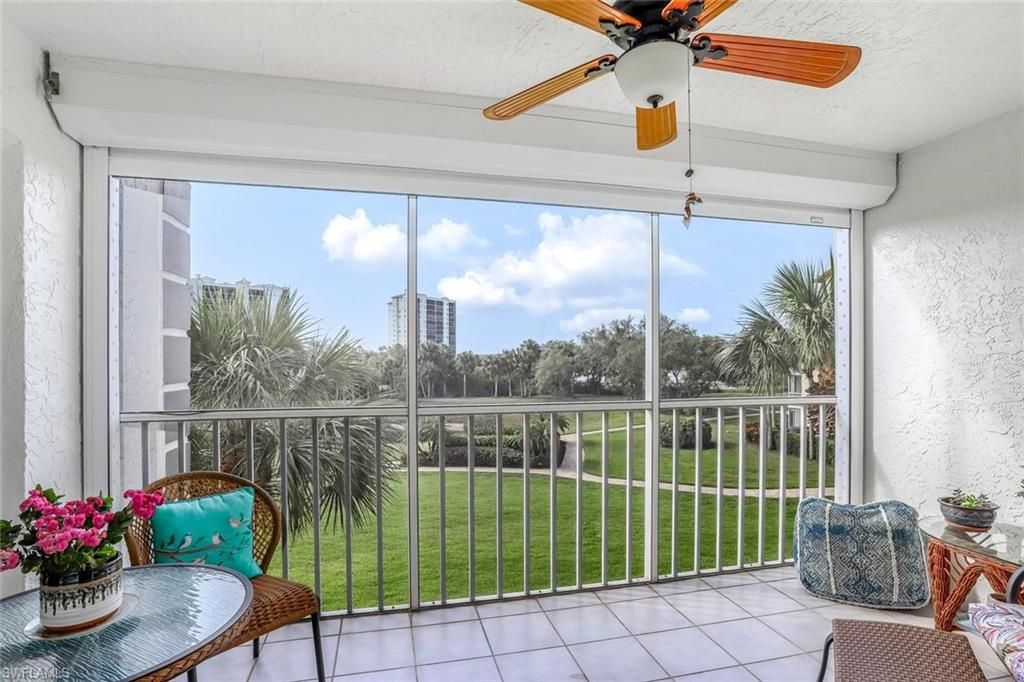 340 Horse Creek DR 305, NAPLES, FL 34110 — photo 4