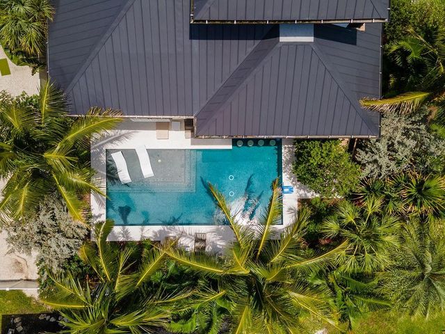 526 SEAGULL WAY, Anna Maria, FL 34216