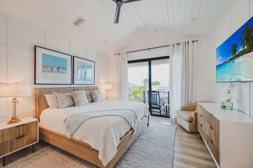 Image 39 of property listing at 526 SEAGULL WAY, Anna Maria, FL 34216