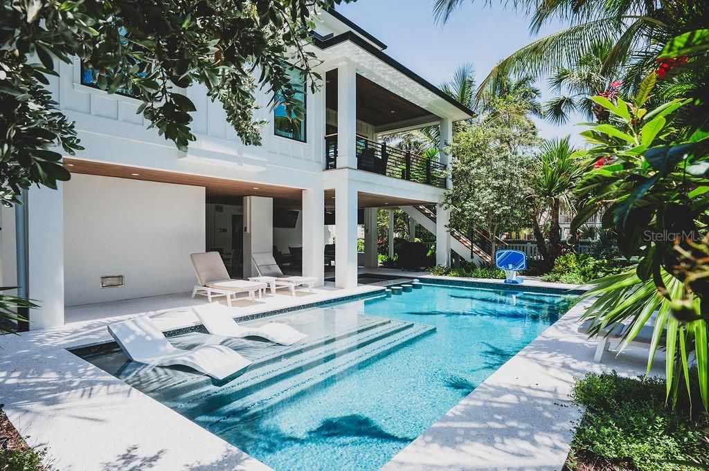 Image 56 of property listing at 526 SEAGULL WAY, Anna Maria, FL 34216