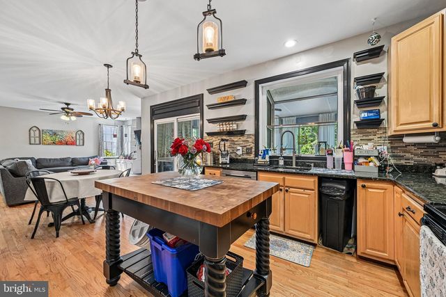 6729 LOWES LN, Elkridge, MD 21075