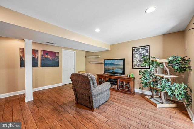 6729 LOWES LN, Elkridge, MD 21075
