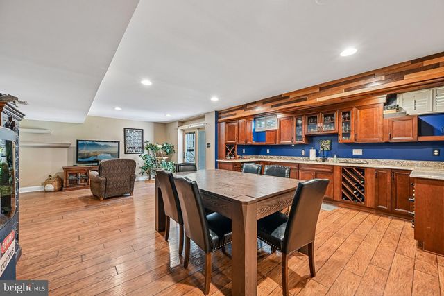 6729 LOWES LN, Elkridge, MD 21075