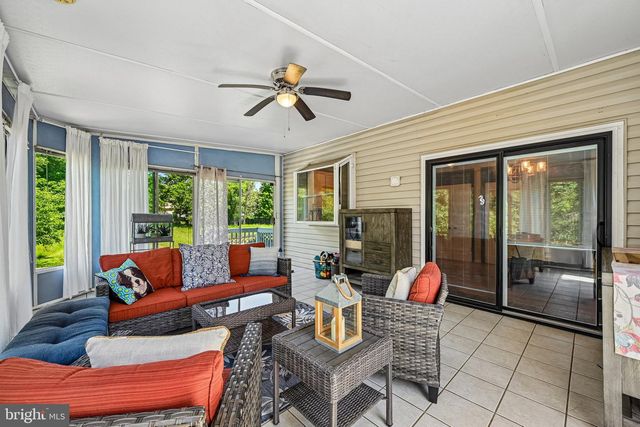 6729 LOWES LN, Elkridge, MD 21075