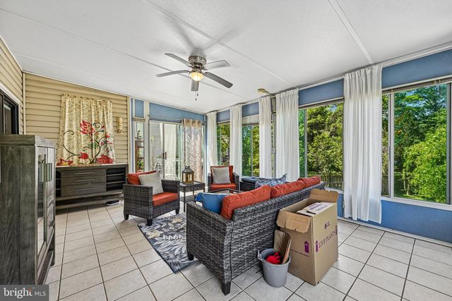 6729 LOWES LN, Elkridge, MD 21075