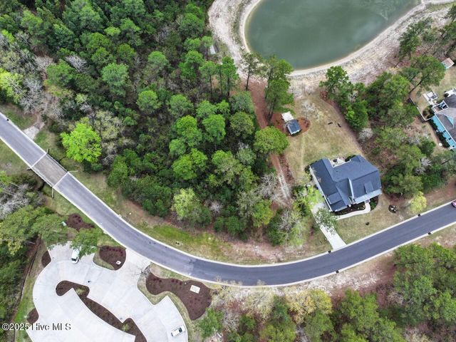 9319 Fallen Pear Lane NE, Leland, NC 28451