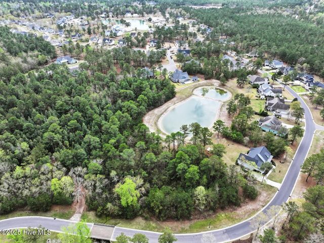 9319 Fallen Pear Lane NE, Leland, NC 28451