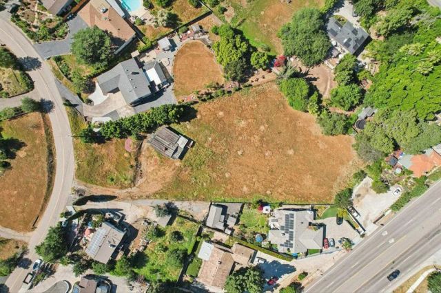 10752 Lupin Way, La Mesa, CA 91941