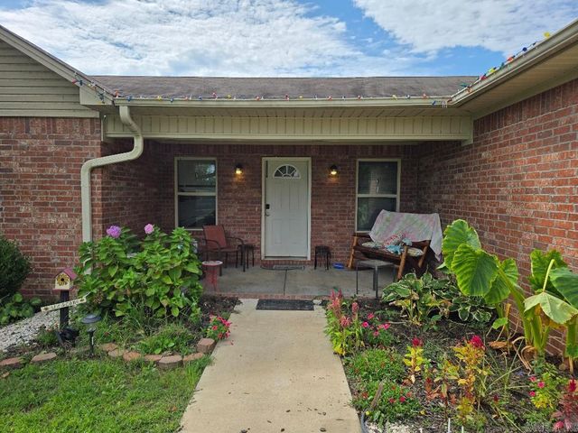 924 E Quarry Street, Lamar, AR 72846