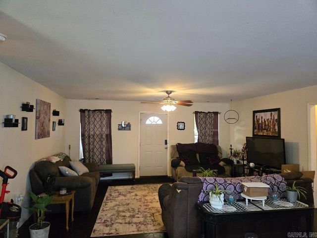 924 E Quarry Street, Lamar, AR 72846