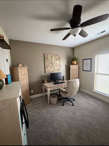2208 Audubon Ln, Murfreesboro, TN 37128