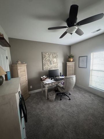 2208 Audubon Ln, Murfreesboro, TN 37128
