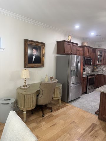 2208 Audubon Ln, Murfreesboro, TN 37128