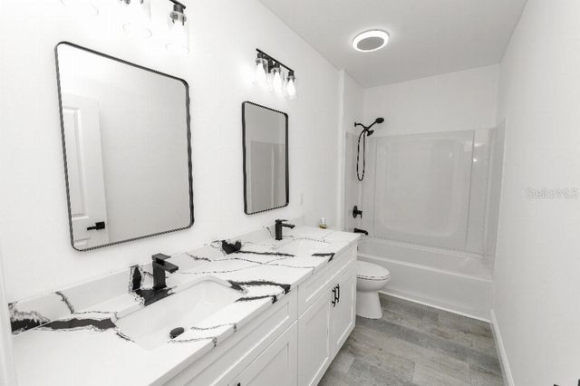 1115 N SWINDELL AVENUE, Lakeland, FL 33805