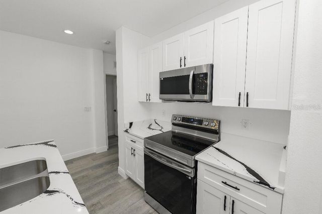 1115 N SWINDELL AVENUE, Lakeland, FL 33805