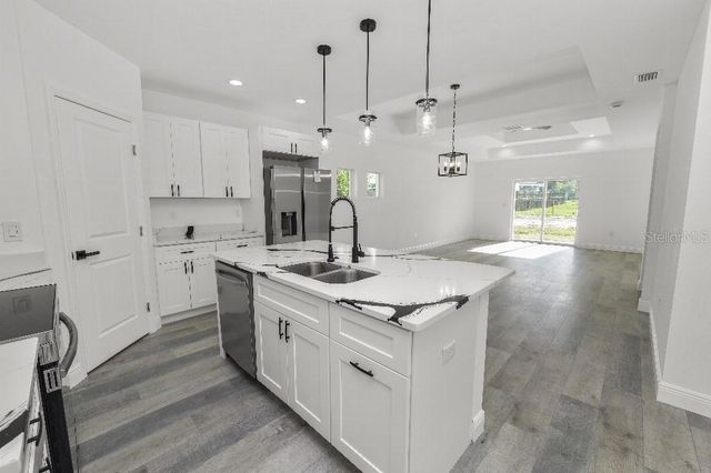 1115 N SWINDELL AVENUE, Lakeland, FL 33805