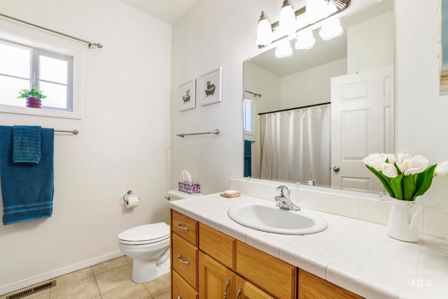 381 Federation Road, Twin Falls, ID 83301