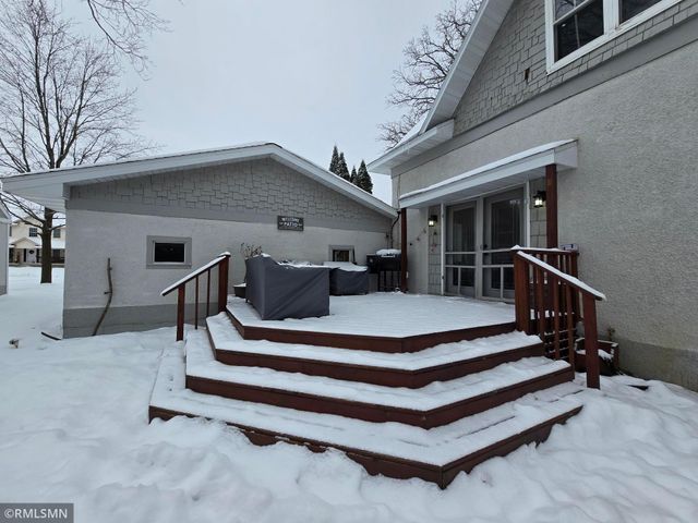 311 Big Woods Lane, Annandale, MN 55302