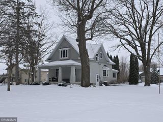 311 Big Woods Lane, Annandale, MN 55302