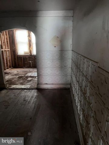 1608 CLIFTON AVE, Baltimore, MD 21217