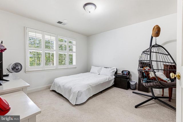12731 OX MEADOW, Herndon, VA 20171