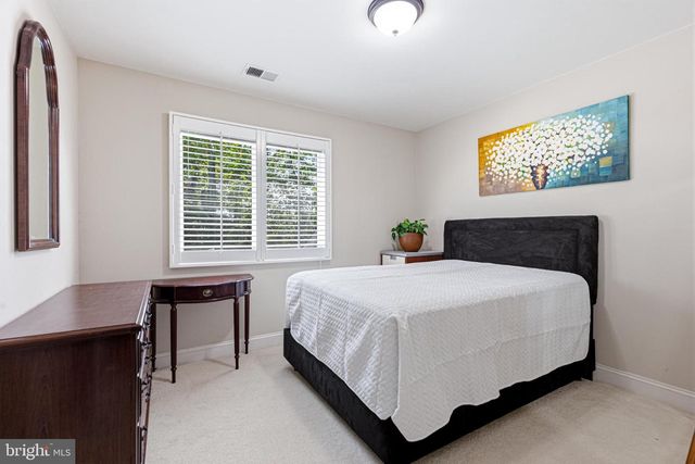 12731 OX MEADOW, Herndon, VA 20171