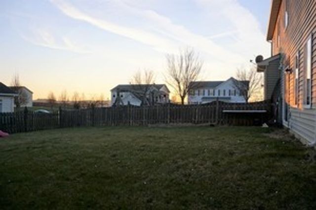 2804 Sarah Court, Plano, IL 60545