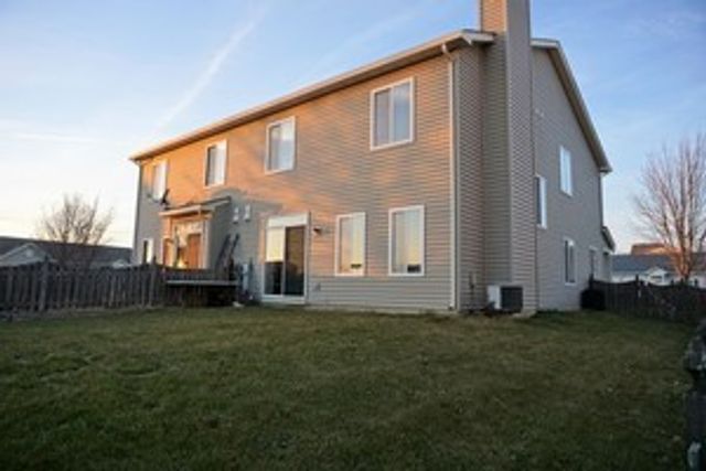 2804 Sarah Court, Plano, IL 60545