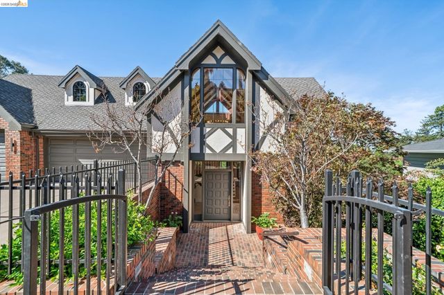 6277 Wood Dr, Oakland, CA 94611