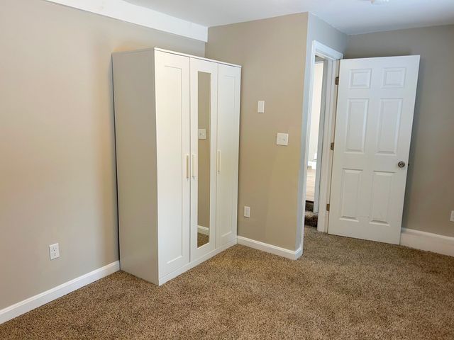 16 Upton St, Hanson, MA 02341