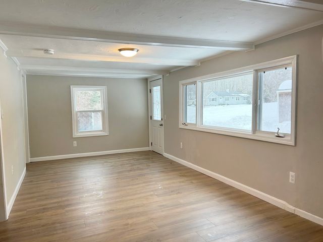 16 Upton St, Hanson, MA 02341