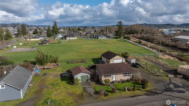 304 Oak Street, Aberdeen, WA 98520