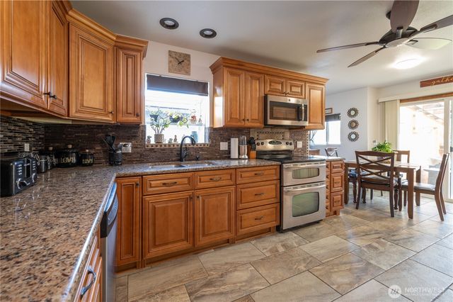 304 Oak Street, Aberdeen, WA 98520