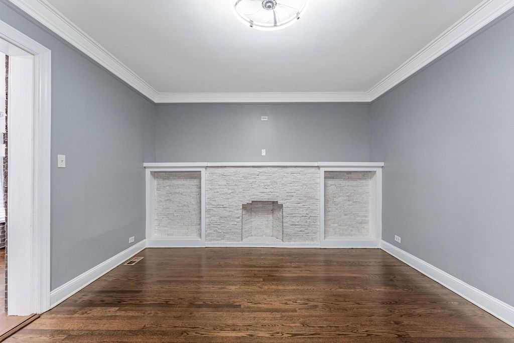 8015 S Justine Street, Chicago, IL 60620 — photo 3